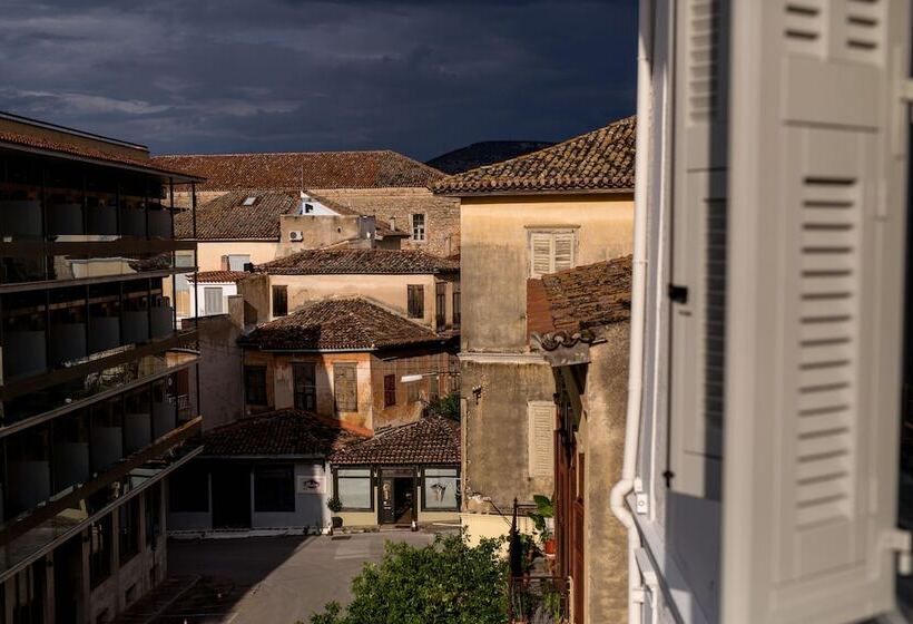 سوییت جونیور, Gambello Luxury Rooms