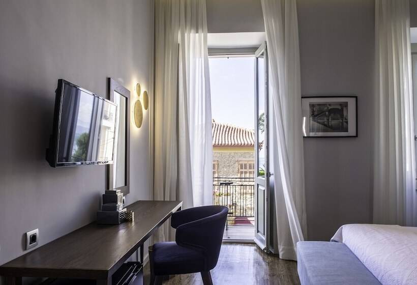 Quarto superior vista mar, Gambello Luxury Rooms