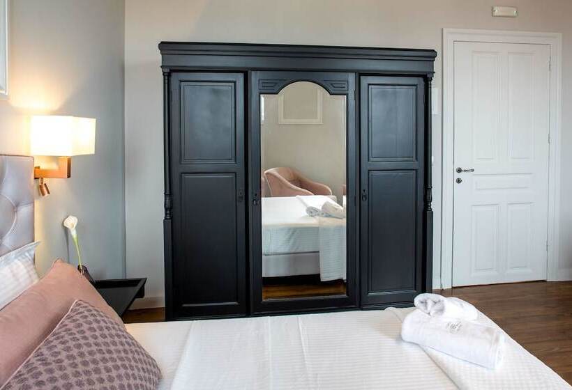 Quarto superior vista mar, Gambello Luxury Rooms