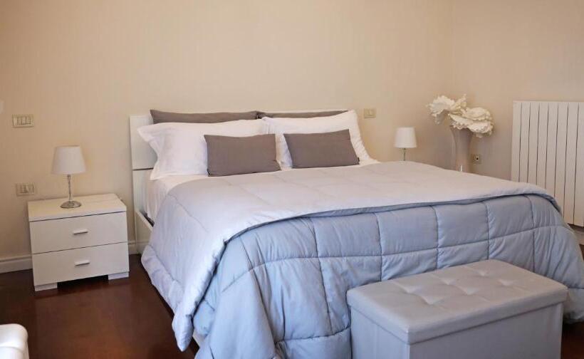 اتاق استاندارد, Pompeii Ruins De Charme B&b