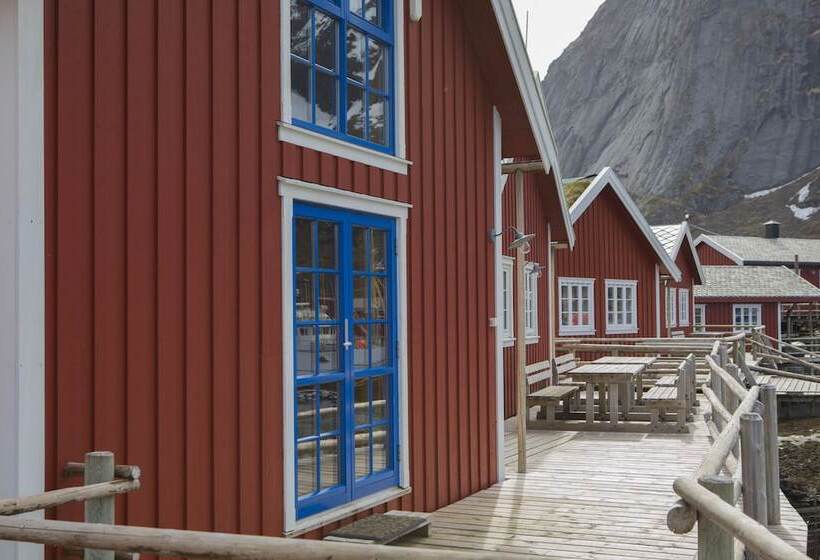 小室, Reine Rorbuer By Classic Norway Hotels