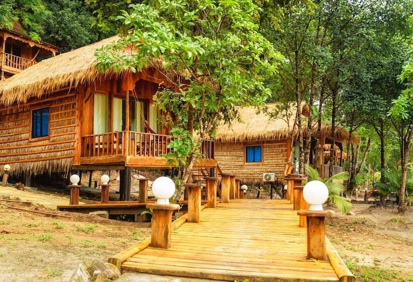 스탠다드 방갈로, White Beach Bungalows