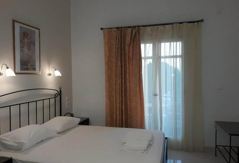Estúdio Estandar com Sacada, Chrysopelia Studios And Apartments