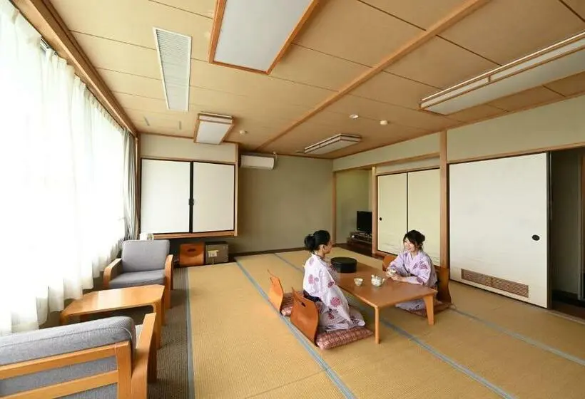 スタンダード４人部屋, Grampus Sea