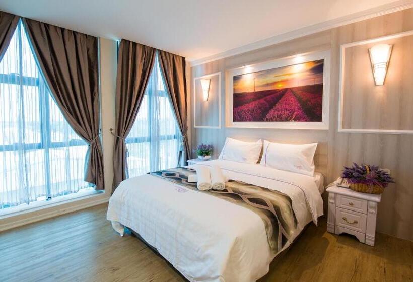 디럭스 룸, Lavender Inn Usj