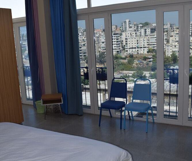 اتاق استاندارد یک نفره, Damask Rose, Lebanese Guest House