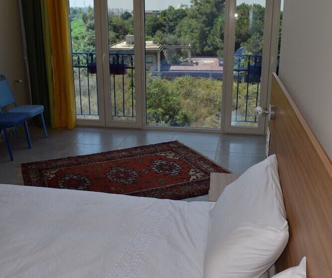 اتاق استاندارد, Damask Rose, Lebanese Guest House