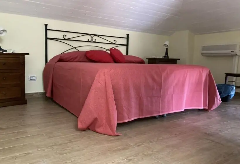 スタンダードルーム, B&b Relais Da Clorinda