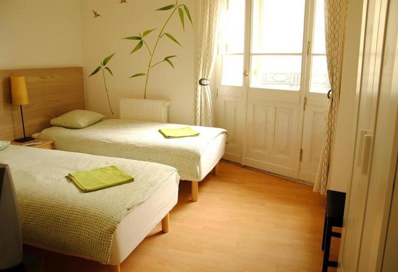 Номер Стандарт Совместная Ванная, Central Station Hostel