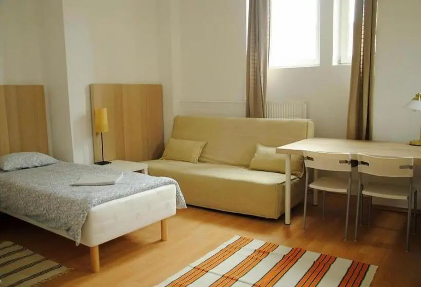 اتاق استاندارد, Central Station Hostel