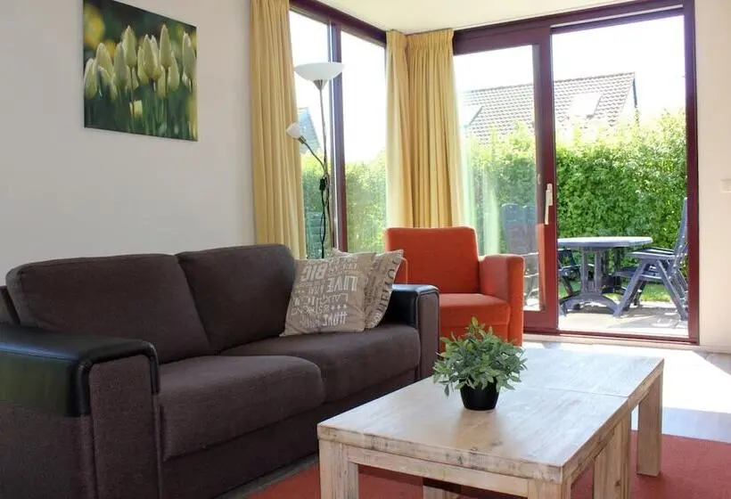 スタンダードバンガロー, Vakantiepark Hof Van Zeeland