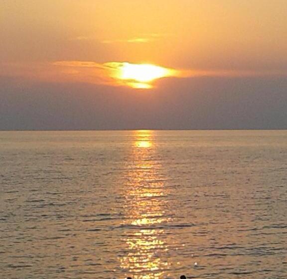 Apartamento 2 Dormitórios, Ionio