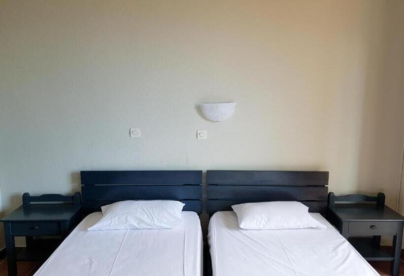 Apartamento 2 Dormitórios, Ionio