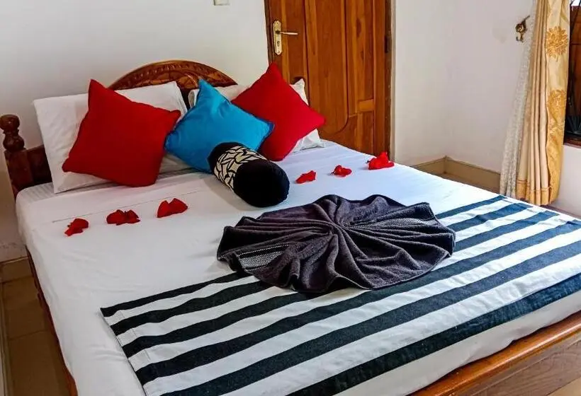 デラックスルーム, Sigiri Thilanka Rest Sigiriya