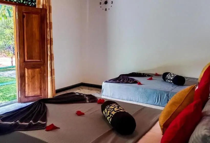 スイート（家族用）, Sigiri Thilanka Rest Sigiriya