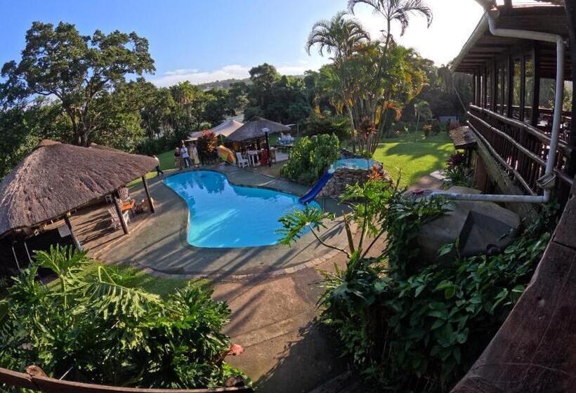 Deluxe room with river view, Umtamvuna River Lodge