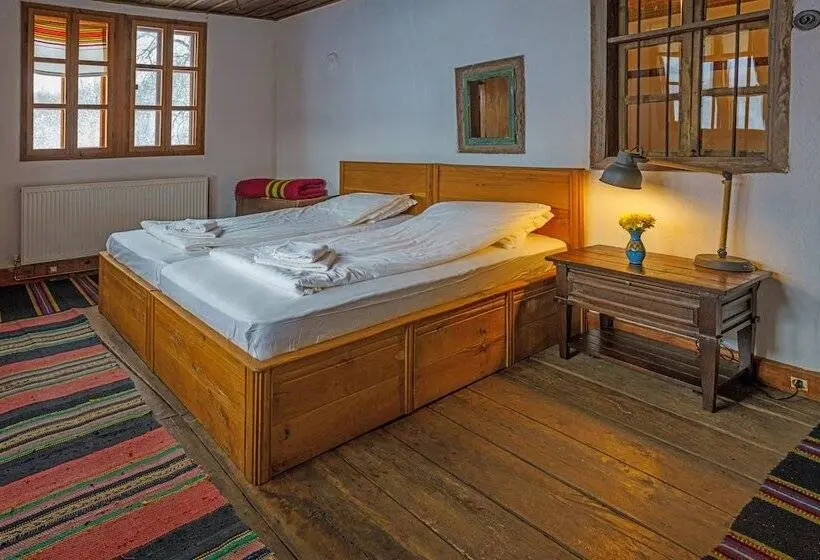 ３ベッドルームハウス, Karashka   Vacation Home