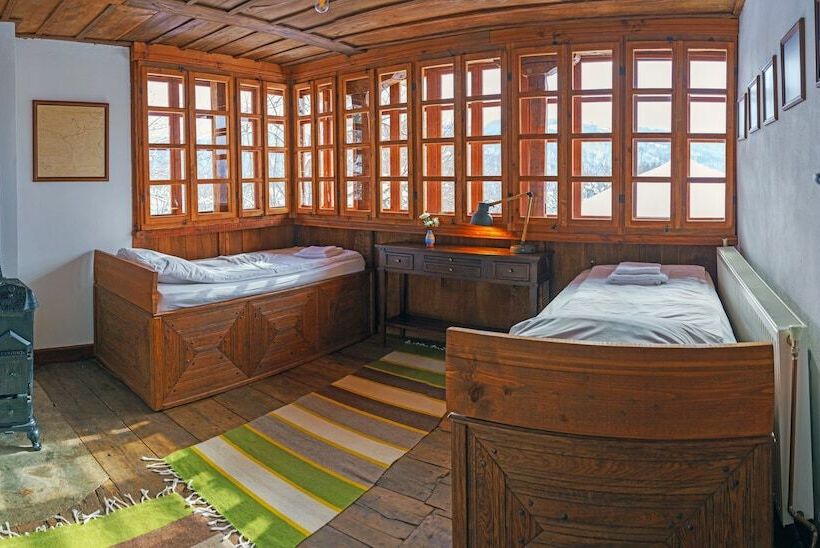 4间卧室的房子, Karashka   Vacation Home
