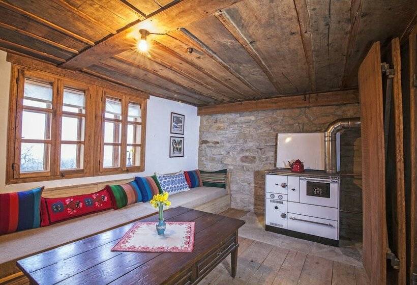 4间卧室的房子, Karashka   Vacation Home