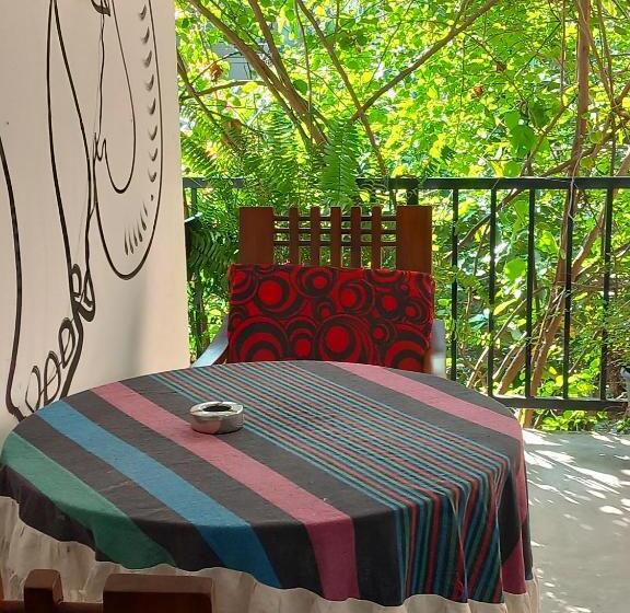 Quarto Estandar Cama King, Aluthgedara Guest House