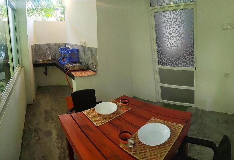 Quarto Triplo Deluxe, Aluthgedara Guest House