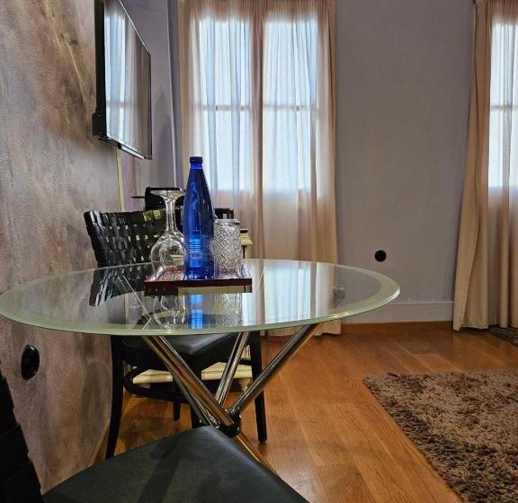 디럭스 룸, Kallisti Luxury Rooms