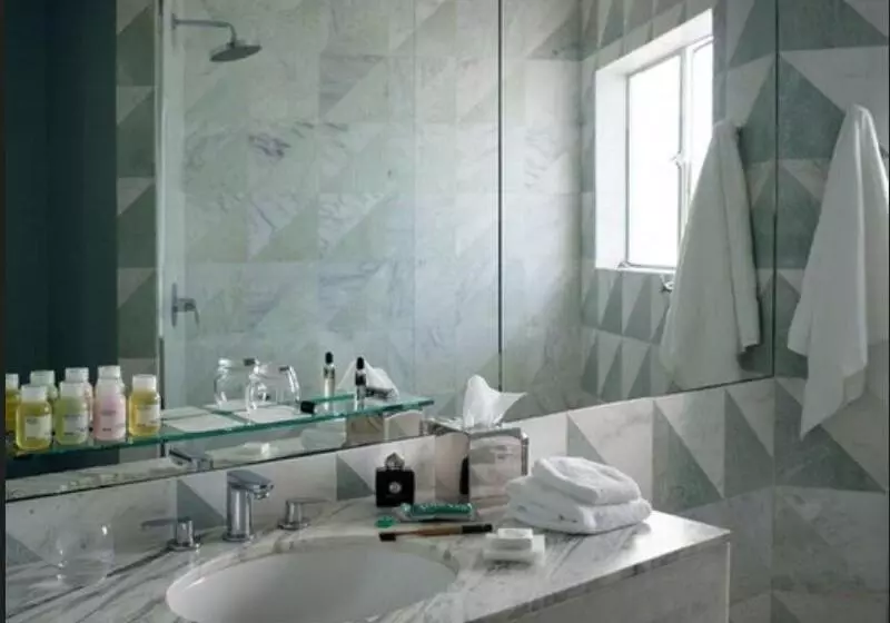 استودیو استاندارد با تخت کینگ, Avalon Hotel Beverly Hills, A Member Of Design Hotels