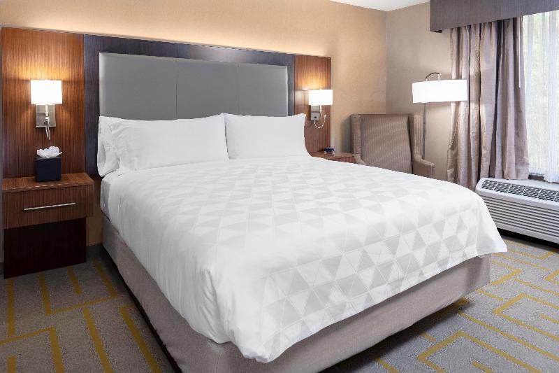 Люкс Executive Кровать Кинг, Baymont By Wyndham Port Huron