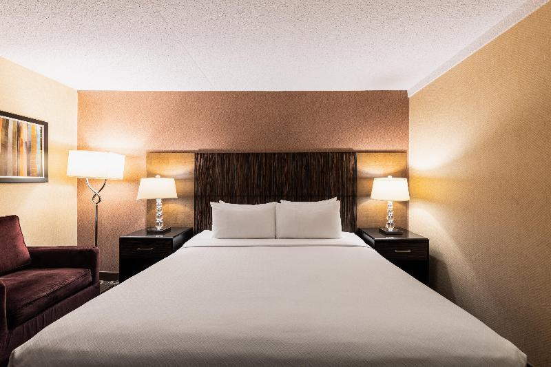 디럭스 룸 킹사이즈 침대, Coast Burbank