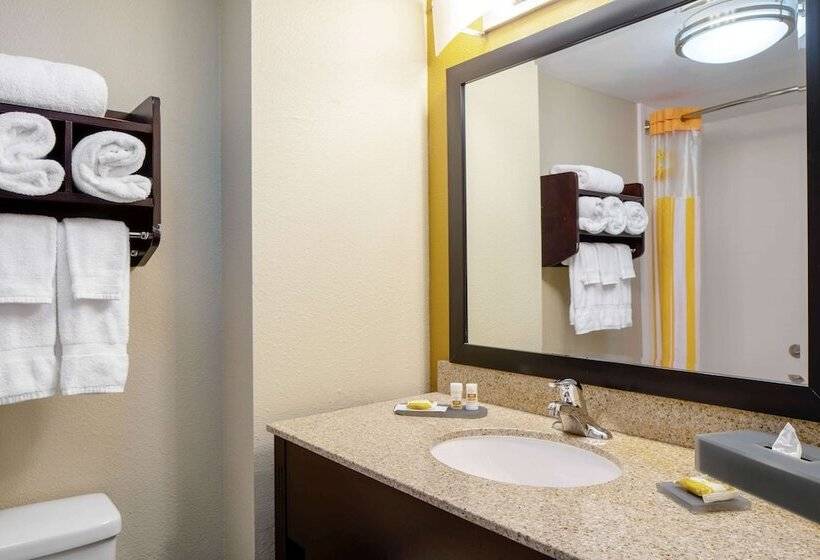 غرفه قياسيه سريرين مزدوجين, La Quinta By Wyndham Bonita Springs Naples North