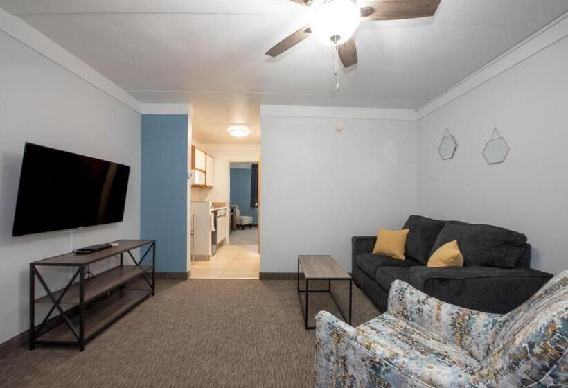 주니어 스위트, Pommier Indianola