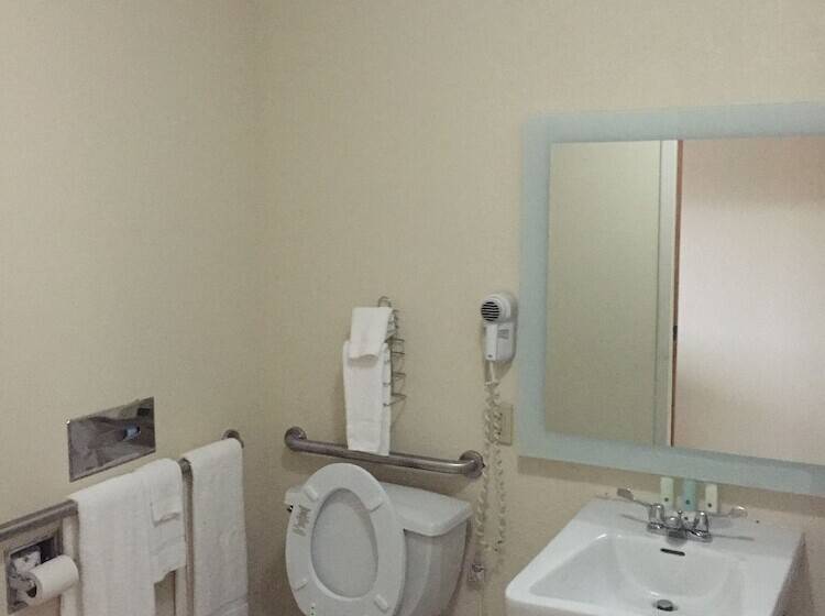 Номер Стандарт 2 Двуспальные Кровати, Quality Inn
