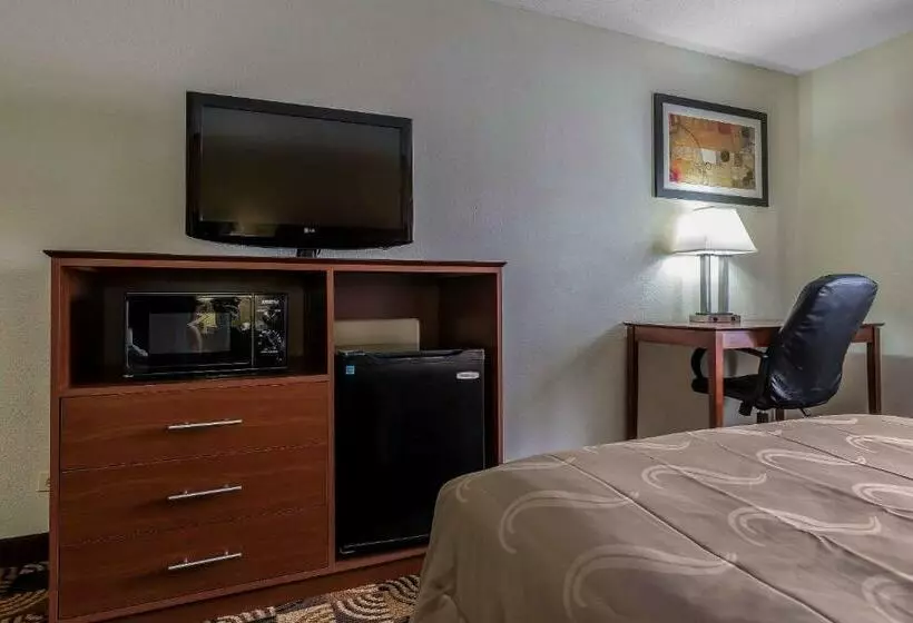 Standard-huone 2 Parivuodetta, Quality Inn Sycamore   Dekalb