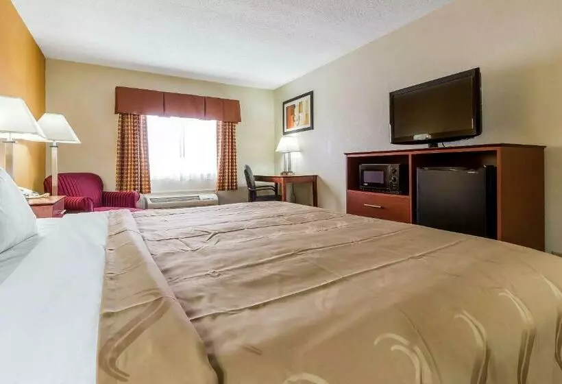 Standard-huone King-vuode, Quality Inn Sycamore   Dekalb
