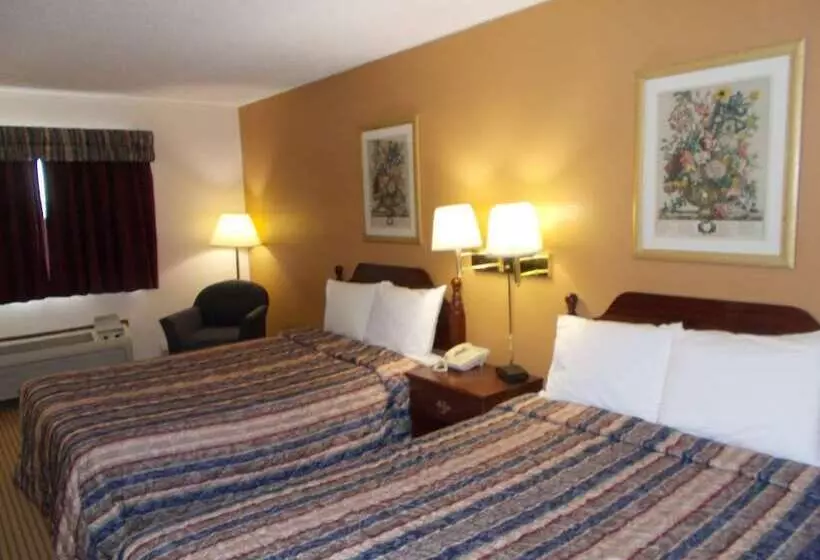 ２ダブルベッドのスタンダードルーム, Royalton Inn And Suites, Wilmington,ohio