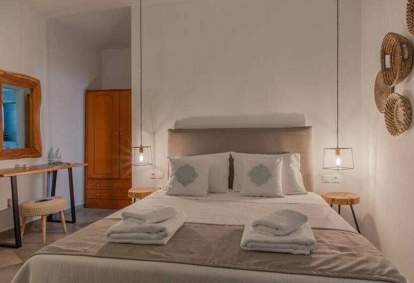 إستوديو قياسى سرير مزدوج, Alkyoni Studios