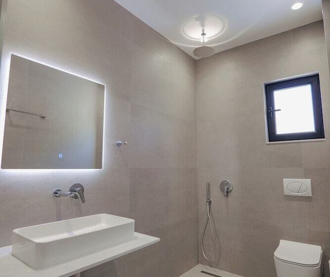 غرفة ديلوكس مطلّة علي البحر, Edola