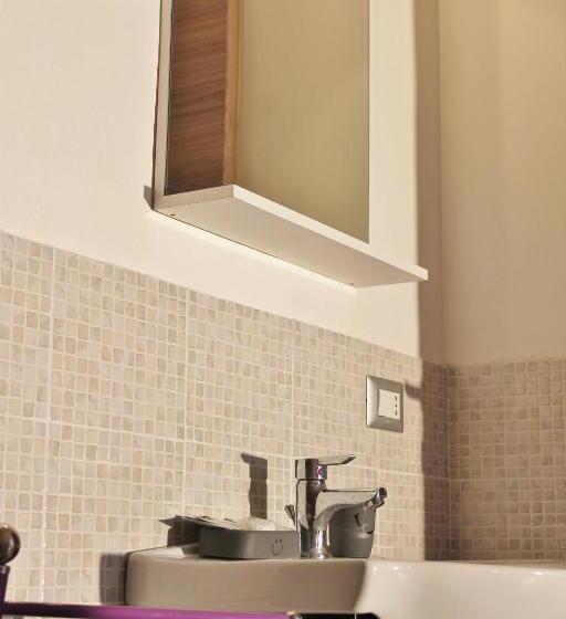 اتاق استاندارد چهار تخته, B&b Favola Mediterranea