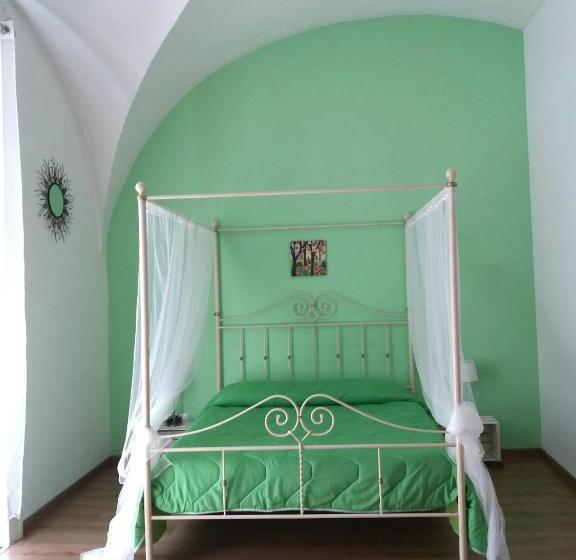 اتاق استاندارد سه نفره, B&b Favola Mediterranea