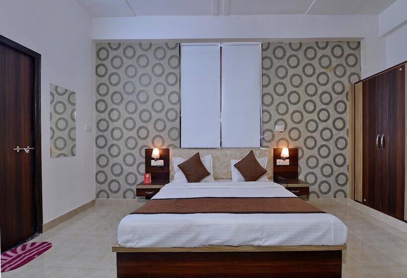 اتاق استاندارد, D C Vilas