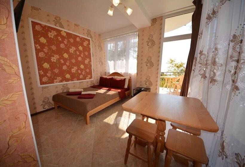 Люкс Вид на Море, Guest House Irina