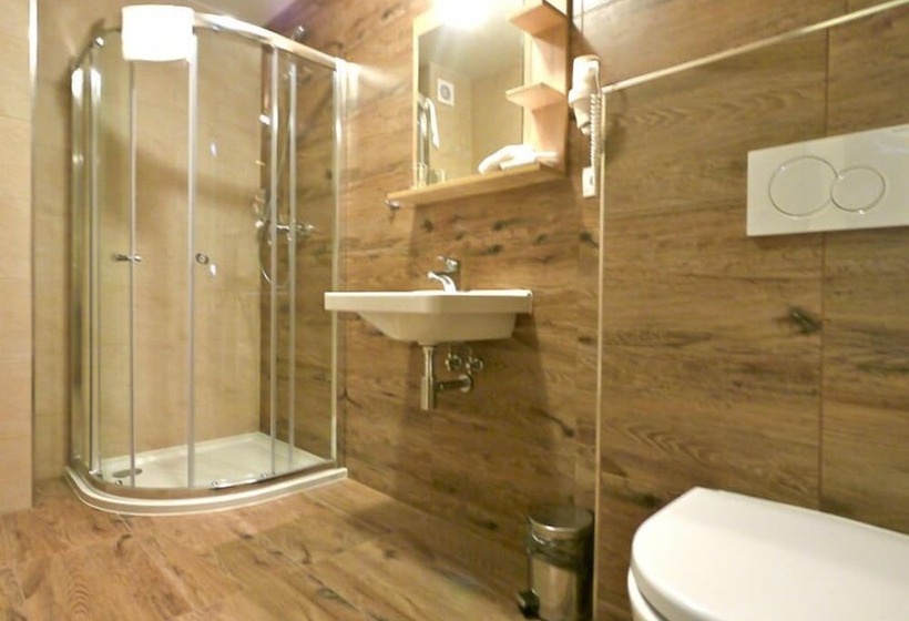 Люкс Deluxe 2 Спальни, Riverside Jasna