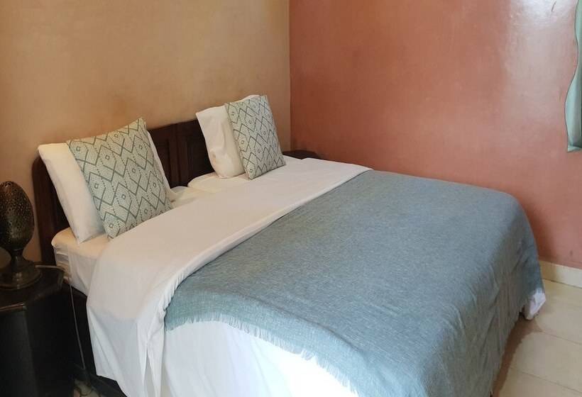 استودیوی استاندارد, Cabourg