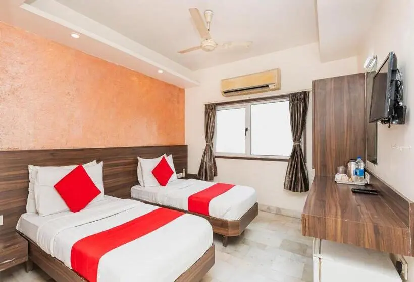 اتاق اکونومی, Balwas