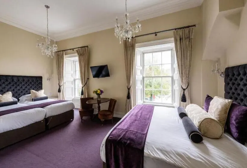 ファミリールーム, Belleek Castle, Ballina