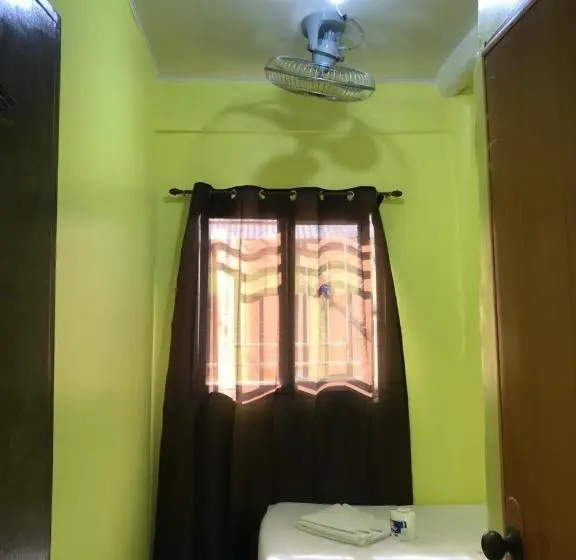 Standard Yhden Hengen Huone, Luis Bay Travellers Lodge