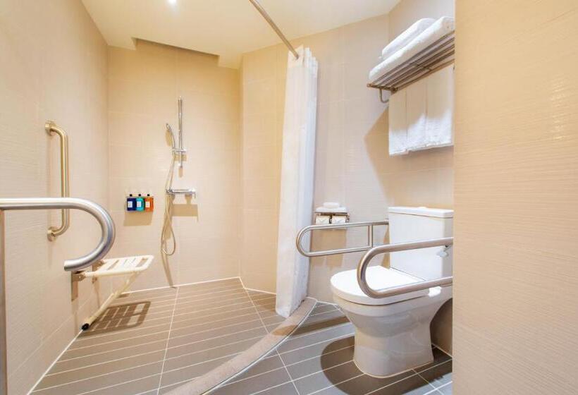 اتاق استاندارد برای معلولان, Holiday Inn Express Macau City Centre, An Ihg