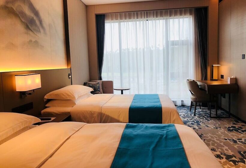 高级大房间, Artel Yunfu