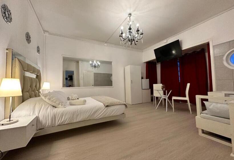 Номер Deluxe, New York