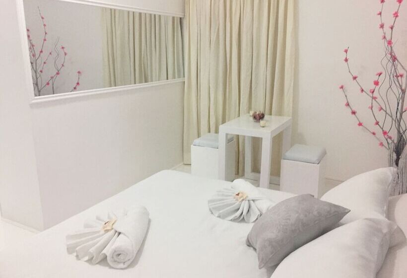 Номер Superior, New York